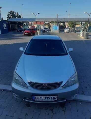 Серый Тойота Камри, объемом двигателя 3 л и пробегом 398 тыс. км за 4900 $, фото 2 на Automoto.ua