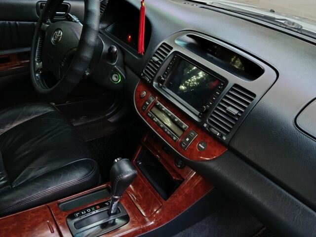 Сірий Тойота Камрі, об'ємом двигуна 3 л та пробігом 210 тис. км за 7200 $, фото 10 на Automoto.ua