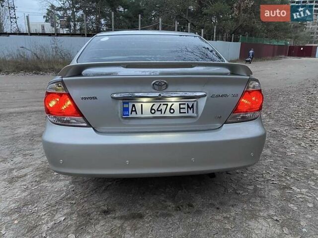 Сірий Тойота Камрі, об'ємом двигуна 3 л та пробігом 223 тис. км за 4400 $, фото 13 на Automoto.ua