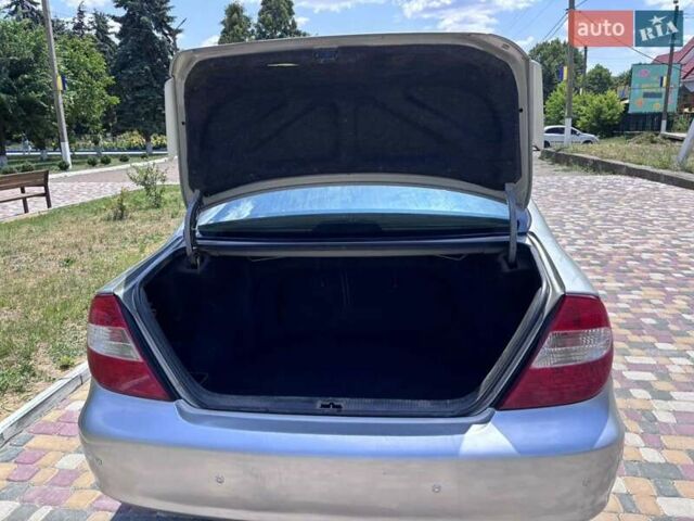 Серый Тойота Камри, объемом двигателя 3 л и пробегом 208 тыс. км за 6500 $, фото 14 на Automoto.ua