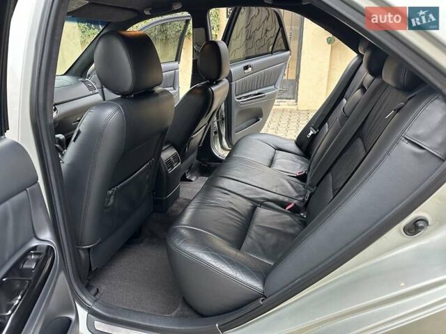 Серый Тойота Камри, объемом двигателя 2.36 л и пробегом 257 тыс. км за 8300 $, фото 49 на Automoto.ua