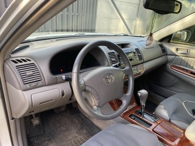 Серый Тойота Камри, объемом двигателя 3 л и пробегом 223 тыс. км за 4400 $, фото 5 на Automoto.ua