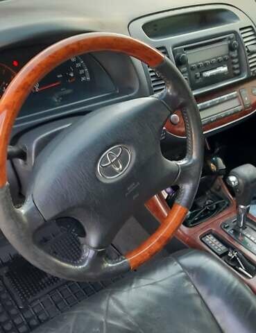 Серый Тойота Камри, объемом двигателя 3 л и пробегом 398 тыс. км за 4900 $, фото 5 на Automoto.ua