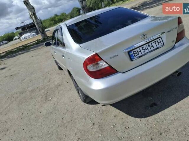 Серый Тойота Камри, объемом двигателя 3 л и пробегом 390 тыс. км за 6200 $, фото 1 на Automoto.ua