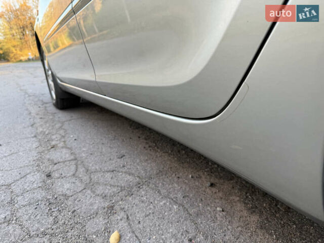 Серый Тойота Камри, объемом двигателя 2.4 л и пробегом 42 тыс. км за 10900 $, фото 43 на Automoto.ua