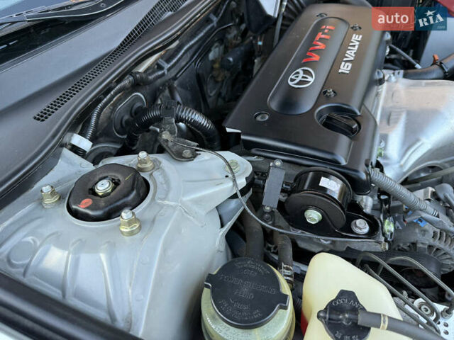 Серый Тойота Камри, объемом двигателя 2.4 л и пробегом 42 тыс. км за 10900 $, фото 54 на Automoto.ua