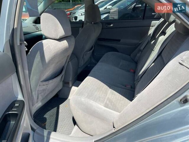 Сірий Тойота Камрі, об'ємом двигуна 3 л та пробігом 250 тис. км за 5500 $, фото 6 на Automoto.ua
