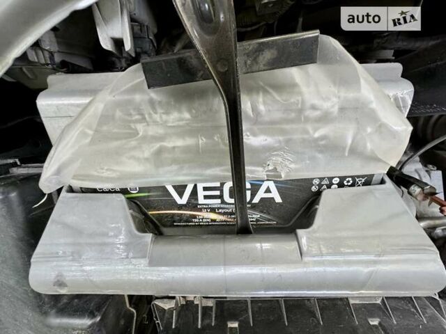 Серый Тойота Камри, объемом двигателя 2.36 л и пробегом 213 тыс. км за 6300 $, фото 57 на Automoto.ua