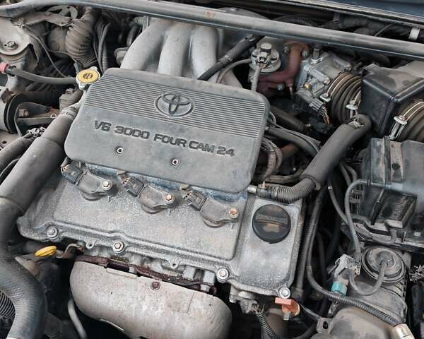 Сірий Тойота Камрі, об'ємом двигуна 3 л та пробігом 317 тис. км за 7700 $, фото 38 на Automoto.ua