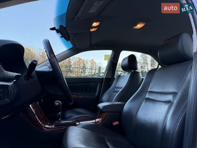 Серый Тойота Камри, объемом двигателя 2.4 л и пробегом 42 тыс. км за 10900 $, фото 81 на Automoto.ua