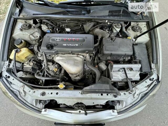 Серый Тойота Камри, объемом двигателя 2.36 л и пробегом 213 тыс. км за 6300 $, фото 62 на Automoto.ua