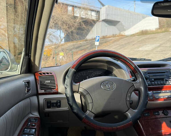 Сірий Тойота Камрі, об'ємом двигуна 2.4 л та пробігом 333 тис. км за 5500 $, фото 11 на Automoto.ua