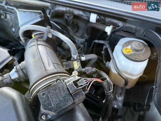 Серый Тойота Камри, объемом двигателя 2.4 л и пробегом 42 тыс. км за 10900 $, фото 57 на Automoto.ua