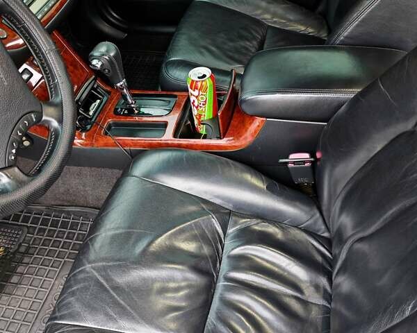 Сірий Тойота Камрі, об'ємом двигуна 3 л та пробігом 317 тис. км за 7700 $, фото 48 на Automoto.ua