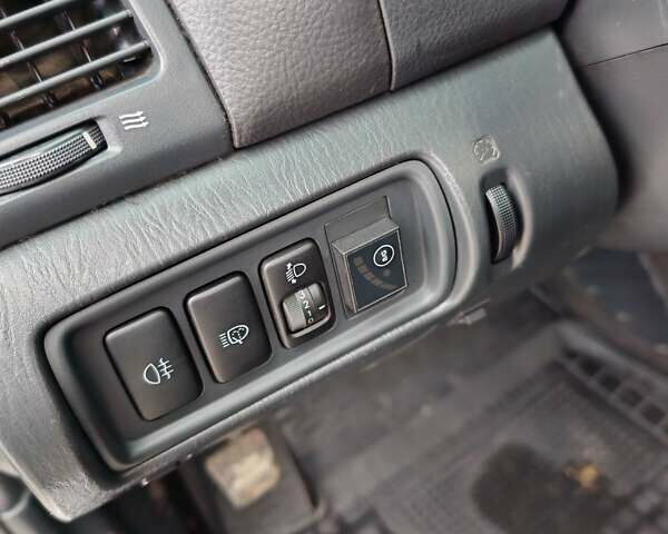 Сірий Тойота Камрі, об'ємом двигуна 3 л та пробігом 317 тис. км за 7700 $, фото 50 на Automoto.ua