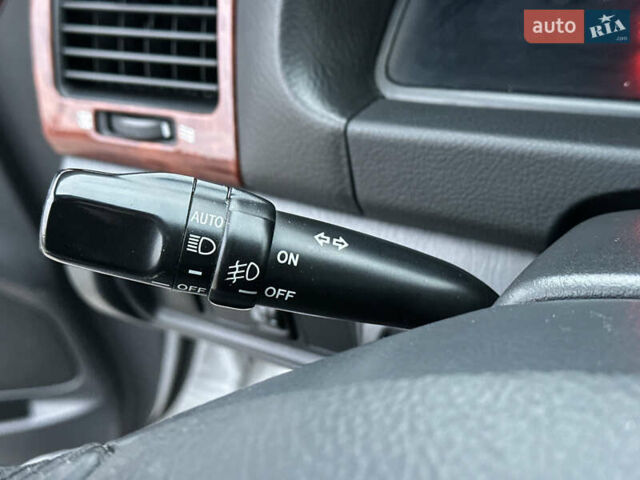 Серый Тойота Камри, объемом двигателя 2.36 л и пробегом 220 тыс. км за 6200 $, фото 49 на Automoto.ua