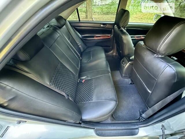 Серый Тойота Камри, объемом двигателя 2.36 л и пробегом 213 тыс. км за 6300 $, фото 43 на Automoto.ua