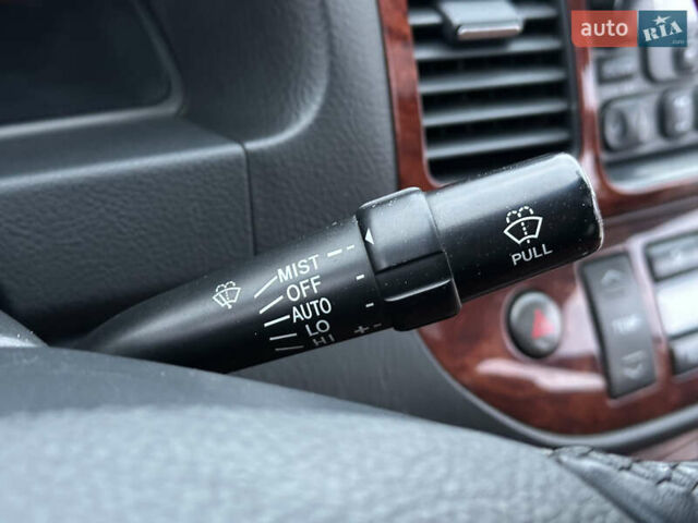 Серый Тойота Камри, объемом двигателя 2.36 л и пробегом 220 тыс. км за 6200 $, фото 48 на Automoto.ua