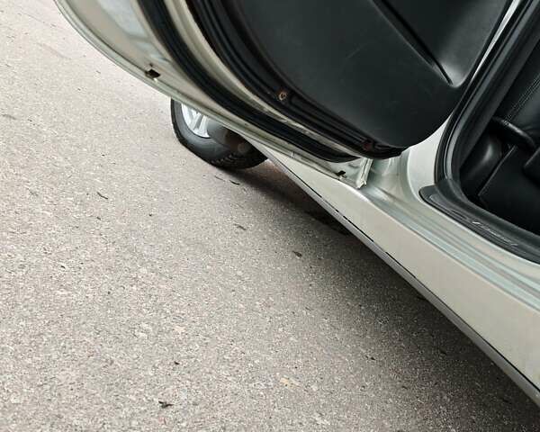 Сірий Тойота Камрі, об'ємом двигуна 3 л та пробігом 317 тис. км за 7700 $, фото 59 на Automoto.ua