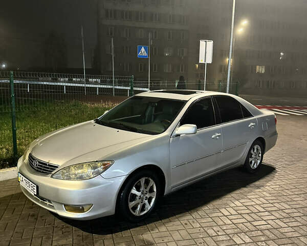 Серый Тойота Камри, объемом двигателя 3 л и пробегом 240 тыс. км за 7200 $, фото 8 на Automoto.ua