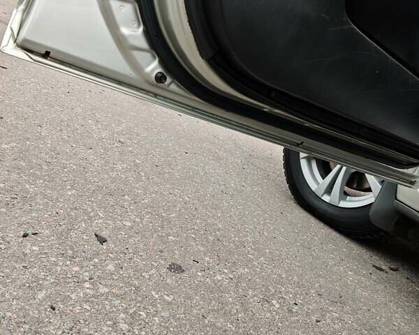 Сірий Тойота Камрі, об'ємом двигуна 3 л та пробігом 317 тис. км за 7700 $, фото 60 на Automoto.ua