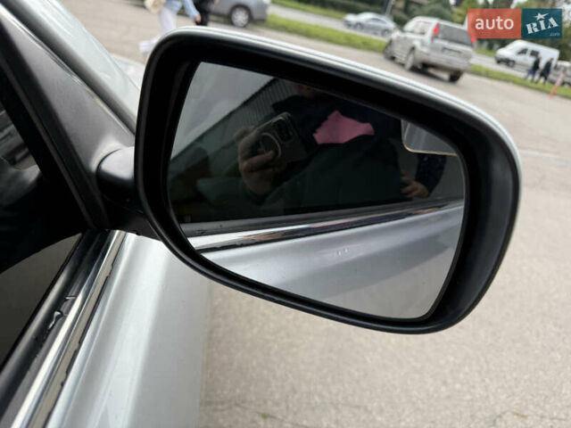 Серый Тойота Камри, объемом двигателя 3.46 л и пробегом 246 тыс. км за 8350 $, фото 35 на Automoto.ua