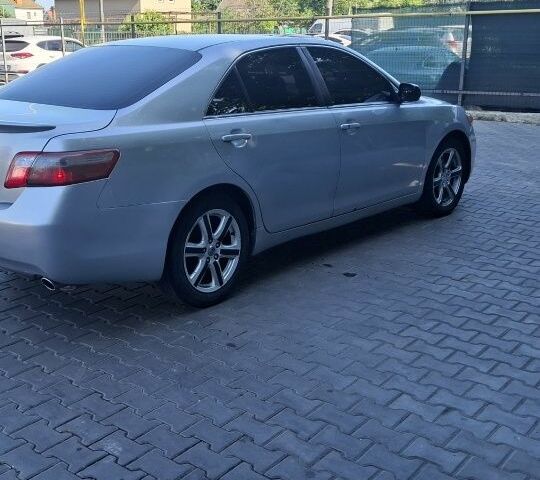 Серый Тойота Камри, объемом двигателя 3.5 л и пробегом 170 тыс. км за 5700 $, фото 6 на Automoto.ua