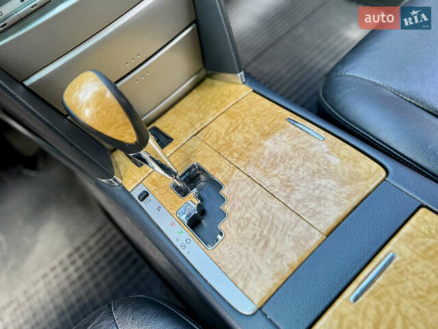 Сірий Тойота Камрі, об'ємом двигуна 3.5 л та пробігом 246 тис. км за 8300 $, фото 23 на Automoto.ua