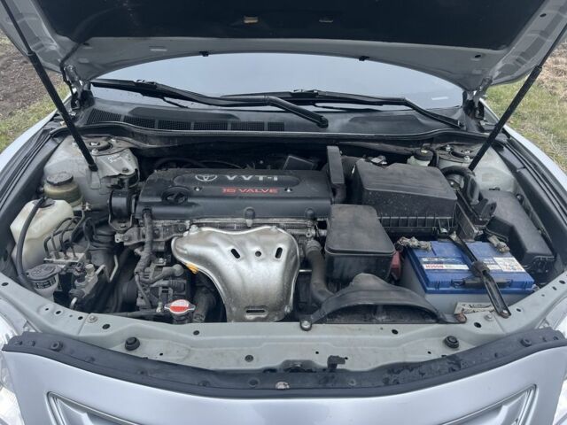 Сірий Тойота Камрі, об'ємом двигуна 2.4 л та пробігом 276 тис. км за 6500 $, фото 14 на Automoto.ua