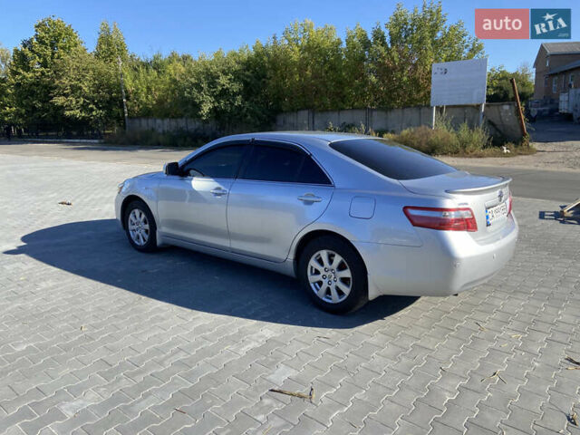 Сірий Тойота Камрі, об'ємом двигуна 2.36 л та пробігом 280 тис. км за 8400 $, фото 6 на Automoto.ua