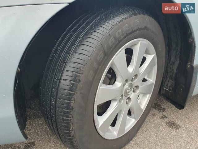 Сірий Тойота Камрі, об'ємом двигуна 2.4 л та пробігом 250 тис. км за 6500 $, фото 19 на Automoto.ua