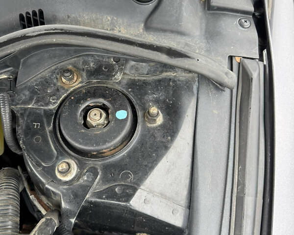 Тойота Камри 2006 в Прилуках на Automoto.ua Серый Тойота Камри, объемом двигателя 2.4 л и пробегом 340 тыс. км за 8000 $, фото 27 на Automoto.ua