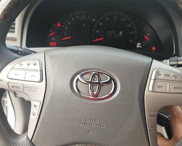 Сірий Тойота Камрі, об'ємом двигуна 3.5 л та пробігом 323 тис. км за 8000 $, фото 11 на Automoto.ua