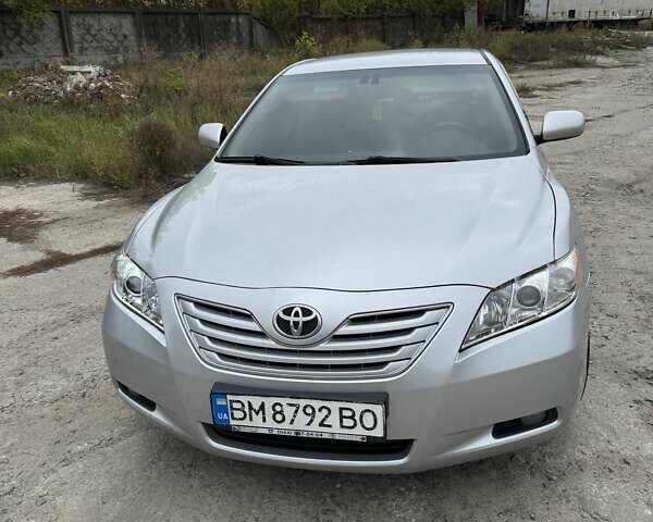 Серый Тойота Камри, объемом двигателя 2.36 л и пробегом 252 тыс. км за 7999 $, фото 1 на Automoto.ua