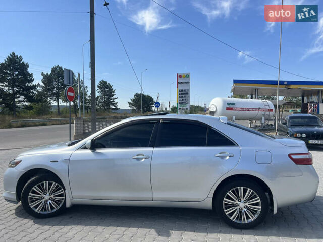 Серый Тойота Камри, объемом двигателя 2.36 л и пробегом 282 тыс. км за 8700 $, фото 6 на Automoto.ua
