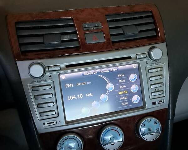 Сірий Тойота Камрі, об'ємом двигуна 2.36 л та пробігом 205 тис. км за 8700 $, фото 5 на Automoto.ua