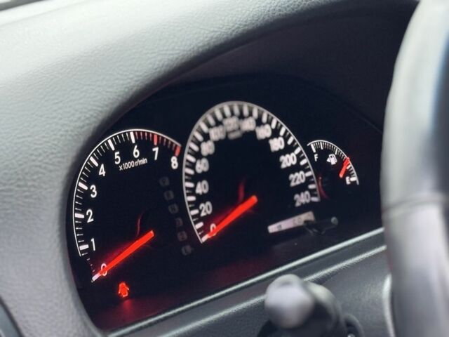 Серый Тойота Камри, объемом двигателя 3 л и пробегом 208 тыс. км за 8999 $, фото 4 на Automoto.ua