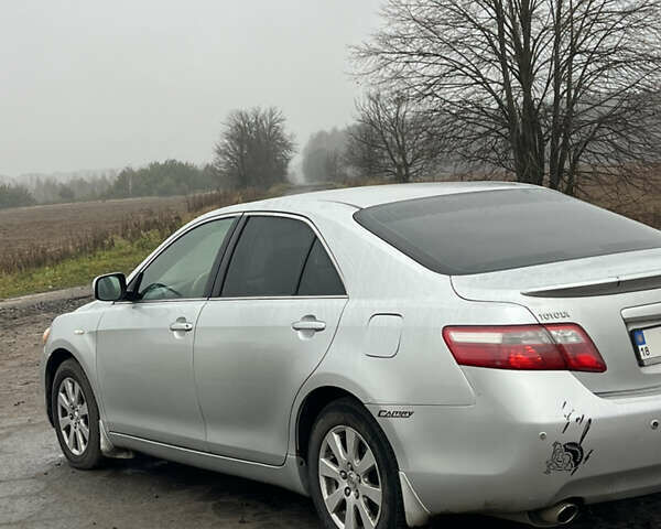 Сірий Тойота Камрі, об'ємом двигуна 3.46 л та пробігом 363 тис. км за 7999 $, фото 25 на Automoto.ua