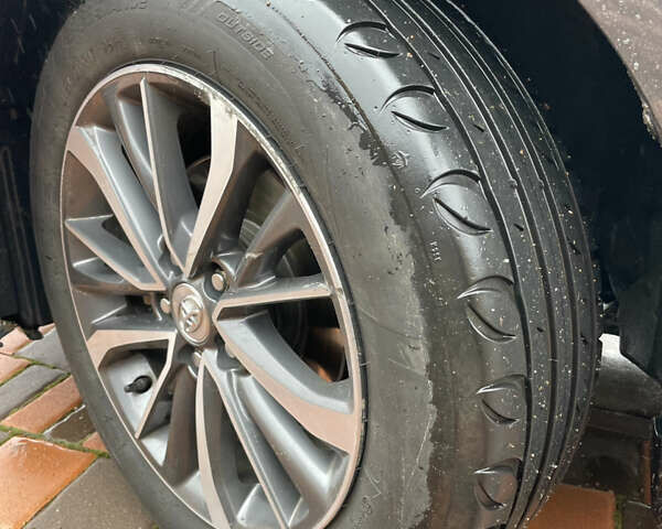 Серый Тойота Камри, объемом двигателя 2.36 л и пробегом 300 тыс. км за 9300 $, фото 15 на Automoto.ua