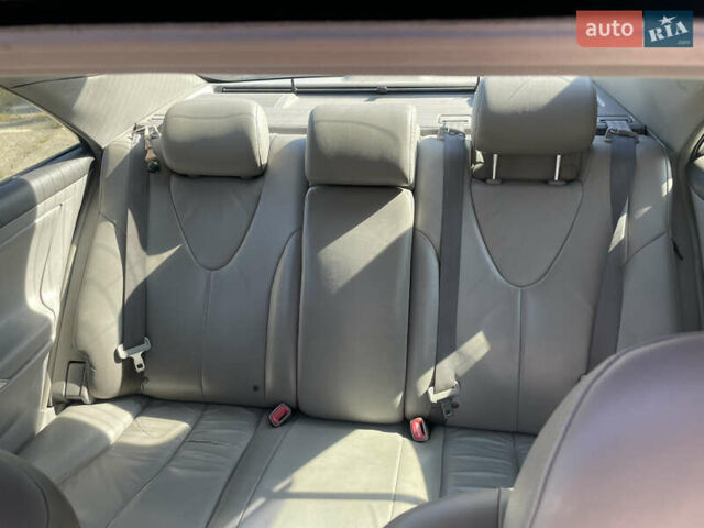 Серый Тойота Камри, объемом двигателя 3.5 л и пробегом 278 тыс. км за 8300 $, фото 11 на Automoto.ua