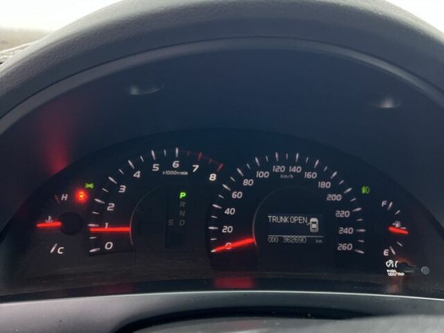 Сірий Тойота Камрі, об'ємом двигуна 3.5 л та пробігом 363 тис. км за 7999 $, фото 23 на Automoto.ua