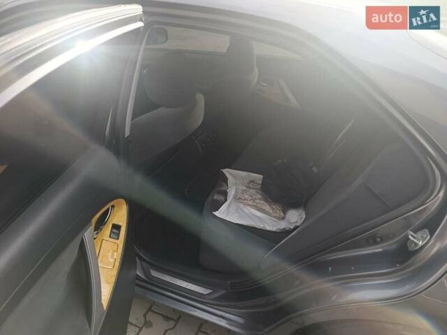 Сірий Тойота Камрі, об'ємом двигуна 2.36 л та пробігом 282 тис. км за 8600 $, фото 31 на Automoto.ua