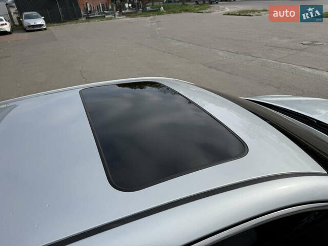 Серый Тойота Камри, объемом двигателя 3.46 л и пробегом 246 тыс. км за 8350 $, фото 13 на Automoto.ua