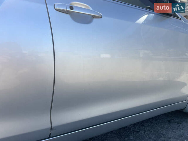 Серый Тойота Камри, объемом двигателя 3.5 л и пробегом 278 тыс. км за 8300 $, фото 20 на Automoto.ua