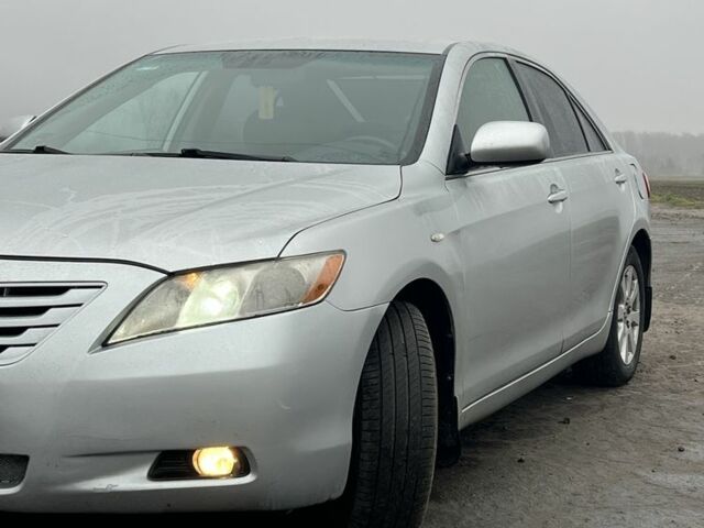 Сірий Тойота Камрі, об'ємом двигуна 3.5 л та пробігом 363 тис. км за 7999 $, фото 6 на Automoto.ua