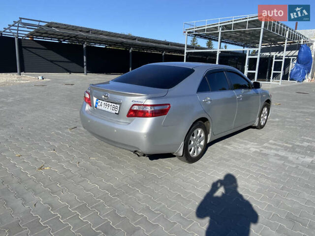 Сірий Тойота Камрі, об'ємом двигуна 2.36 л та пробігом 280 тис. км за 8400 $, фото 7 на Automoto.ua