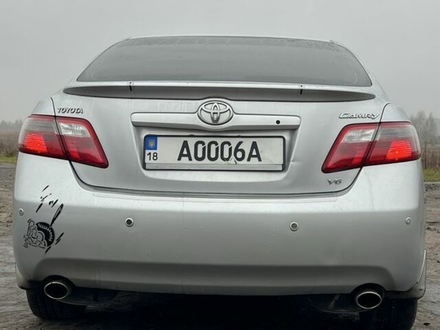 Сірий Тойота Камрі, об'ємом двигуна 3.5 л та пробігом 363 тис. км за 7999 $, фото 13 на Automoto.ua