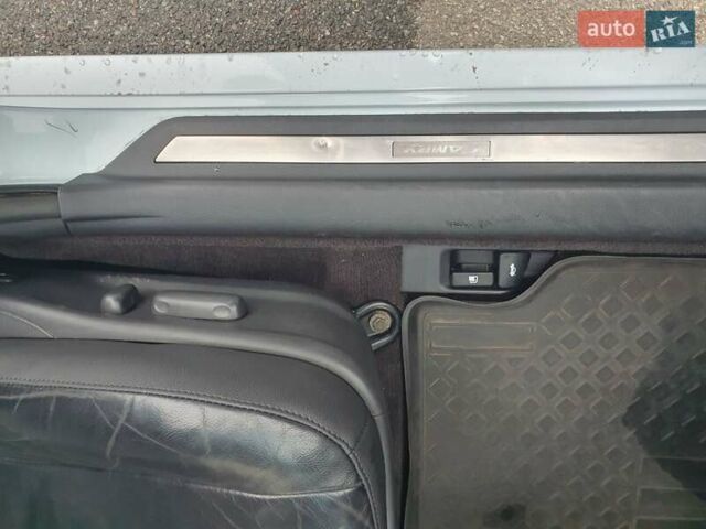 Сірий Тойота Камрі, об'ємом двигуна 2.4 л та пробігом 250 тис. км за 6500 $, фото 18 на Automoto.ua