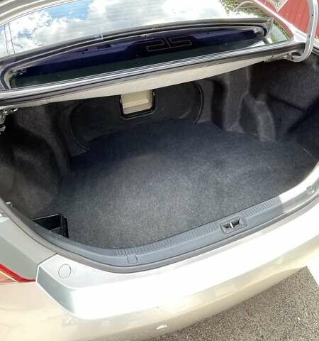 Серый Тойота Камри, объемом двигателя 3.46 л и пробегом 155 тыс. км за 8000 $, фото 8 на Automoto.ua