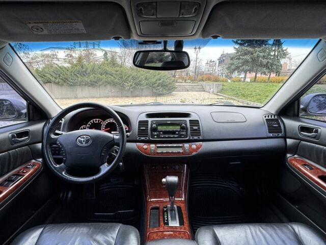 Серый Тойота Камри, объемом двигателя 3 л и пробегом 208 тыс. км за 8999 $, фото 5 на Automoto.ua